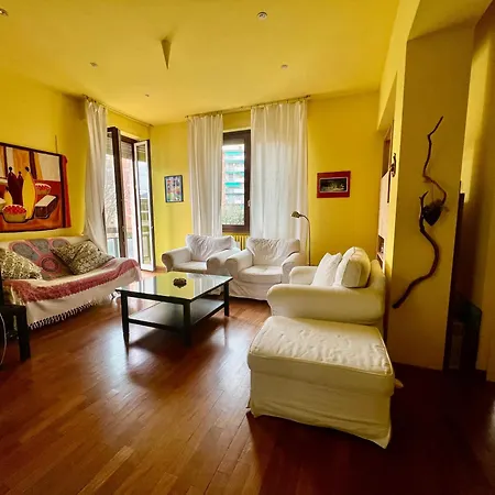 White Martelli Apartment Florence Exterior photo